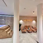 Apartahotel Silver Baltic 3*